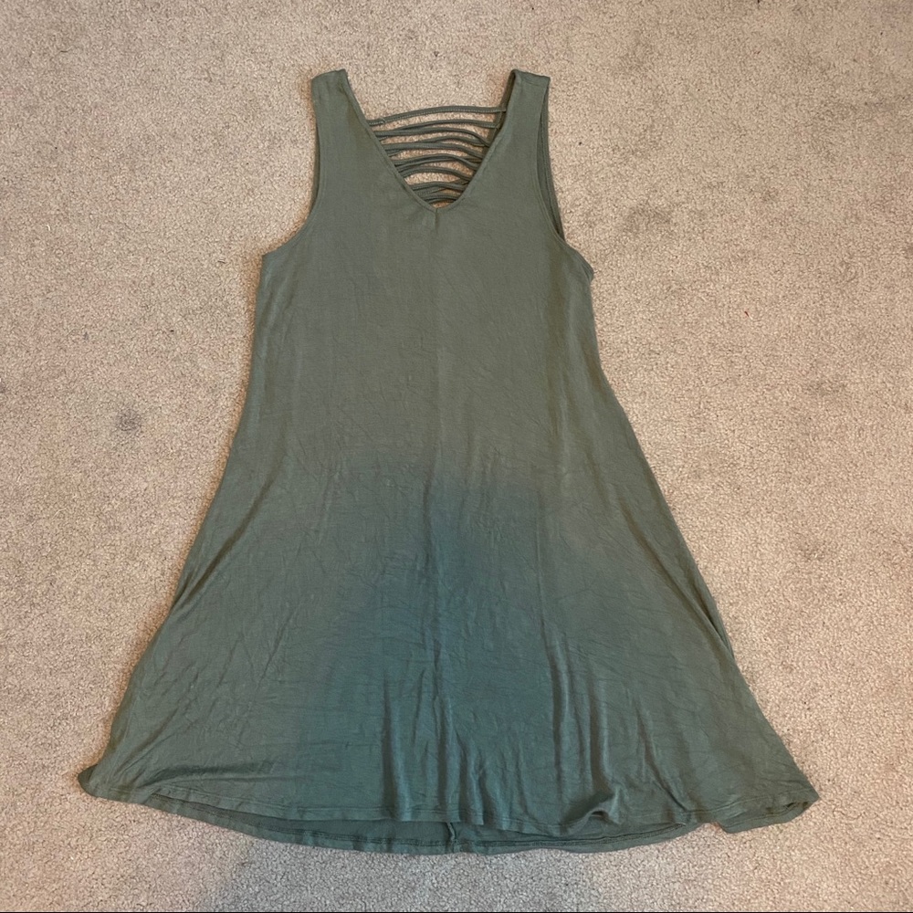 Francesca’s Alya Green Shift Dress